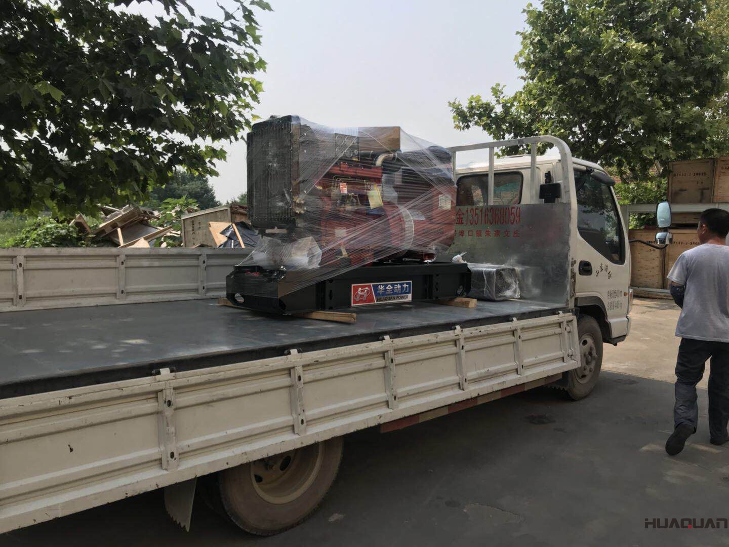 趙先生從華全動力采購兩臺30kw標(biāo)配柴油發(fā)電機(jī)組于8月27日成功發(fā)往山東