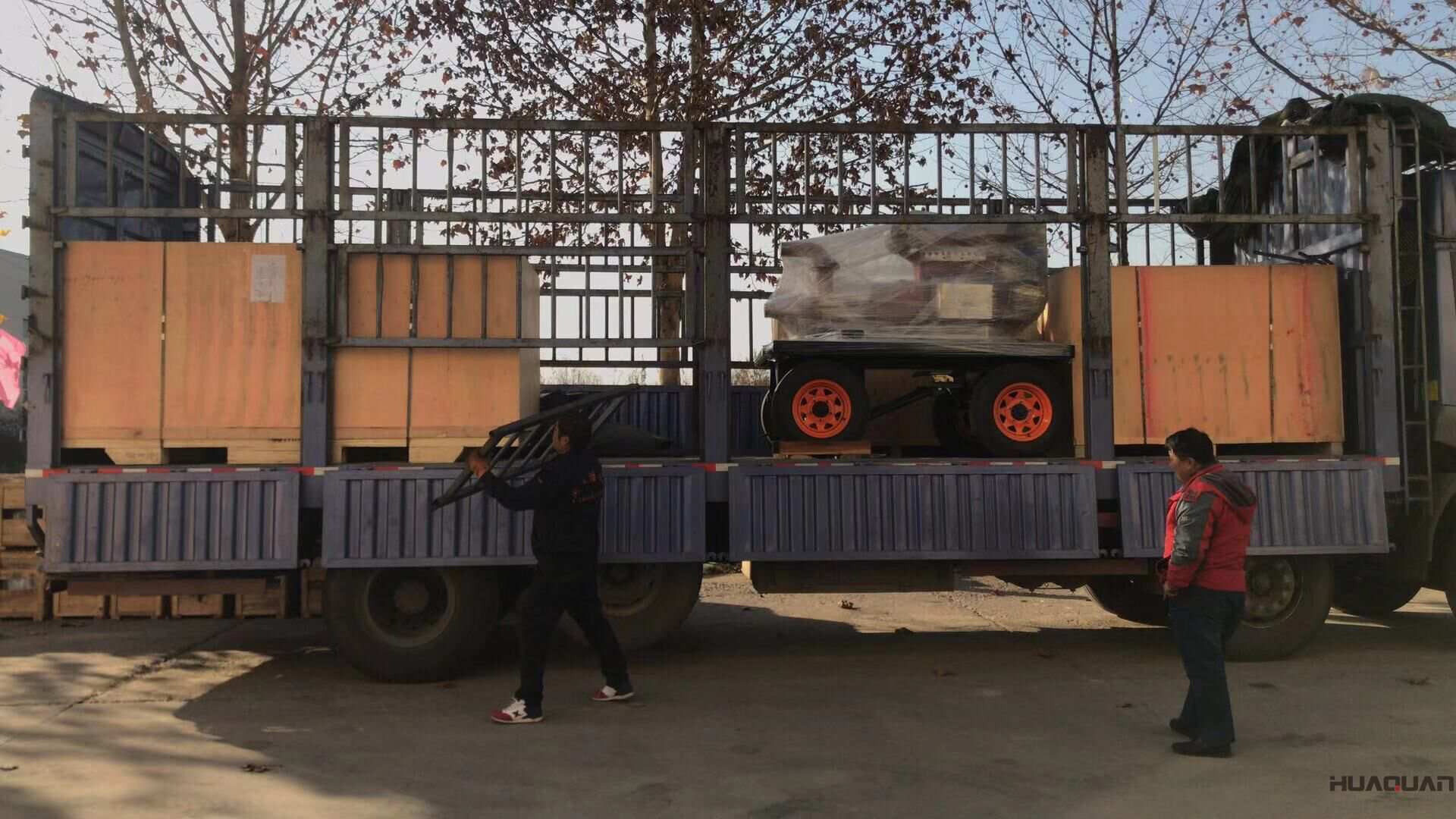 一臺(tái)20kw移動(dòng)拖車(chē)柴油發(fā)電機(jī)組于11月27日從華全動(dòng)力順利發(fā)往天津